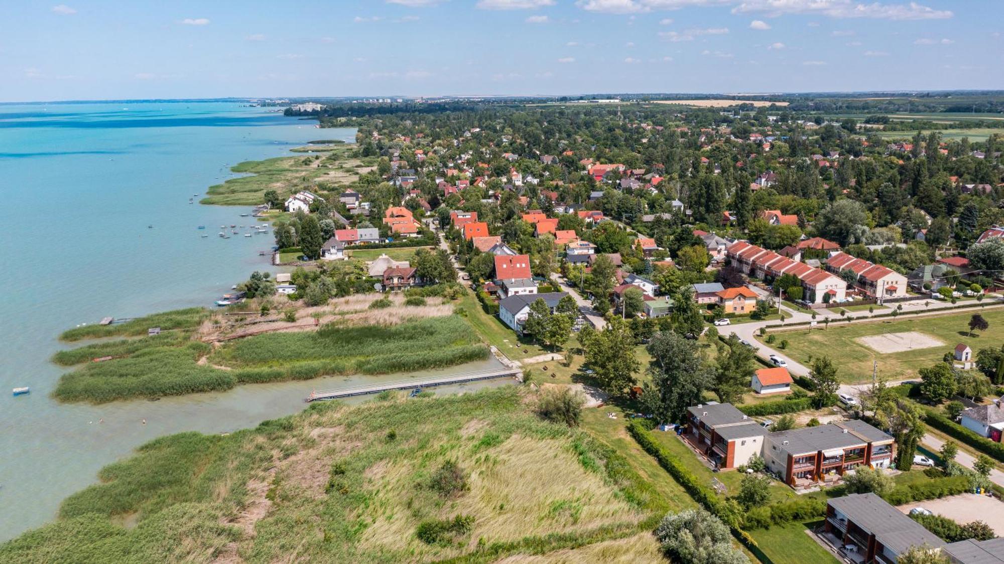 Balatonic Apartman Zamárdi Exterior foto